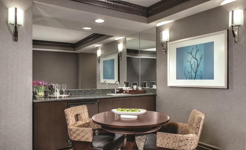 Luxor Hotel & Casino By Suiteness Las Vegas Luaran gambar